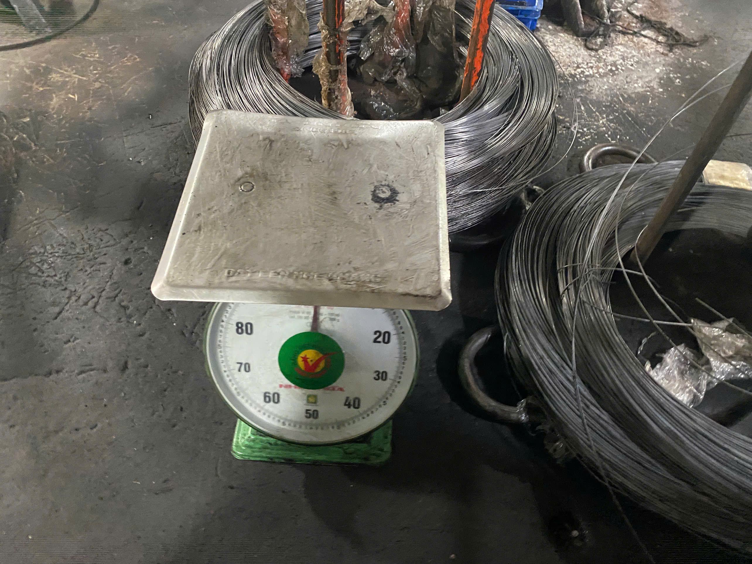Scale 2.jpg